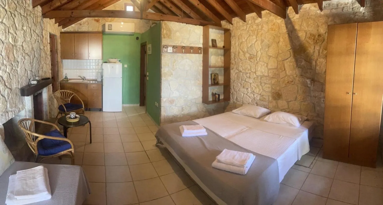 Holiday home Kaliva Near The Beach Kriopigi Greece